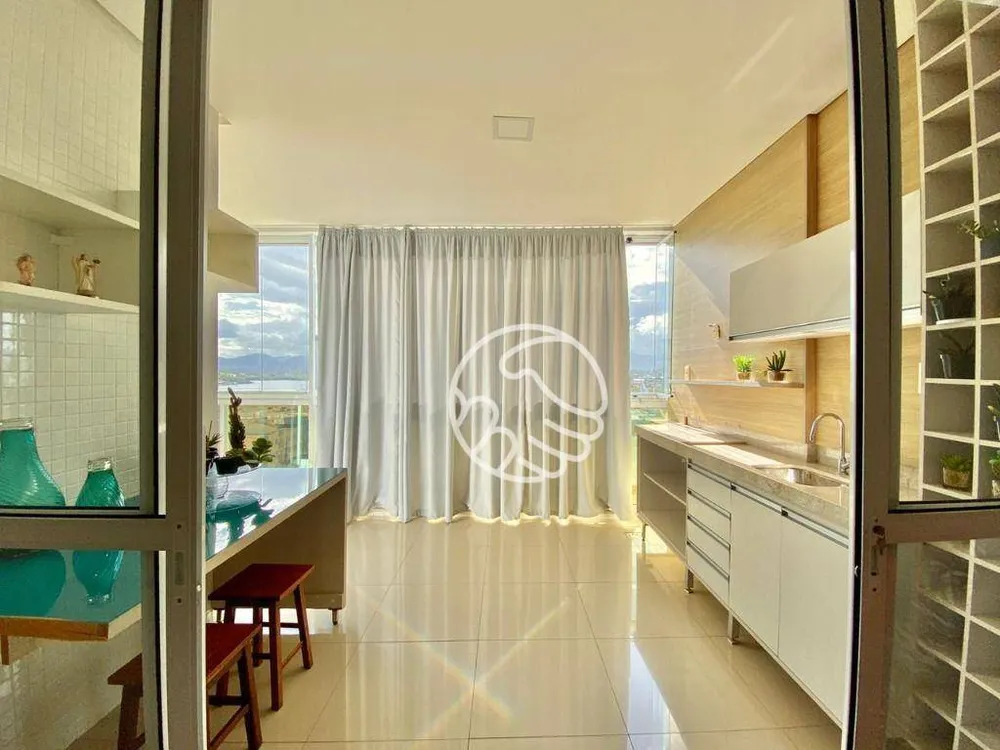 Apartamento, 3 quartos, 135 m² - Foto 6