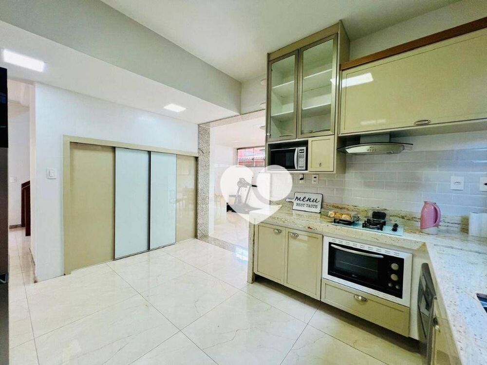 Casa, 3 quartos, 400 m² - Foto 2