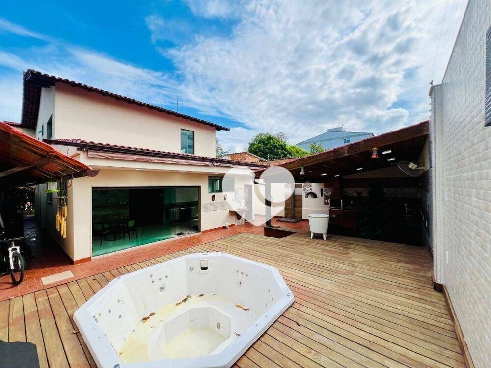 Casa, 3 quartos, 400 m² - Foto 1