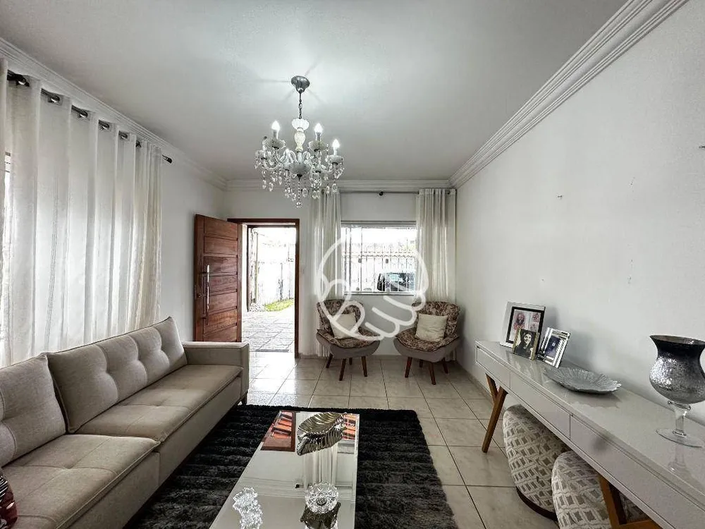 Casa, 3 quartos, 200 m² - Foto 2