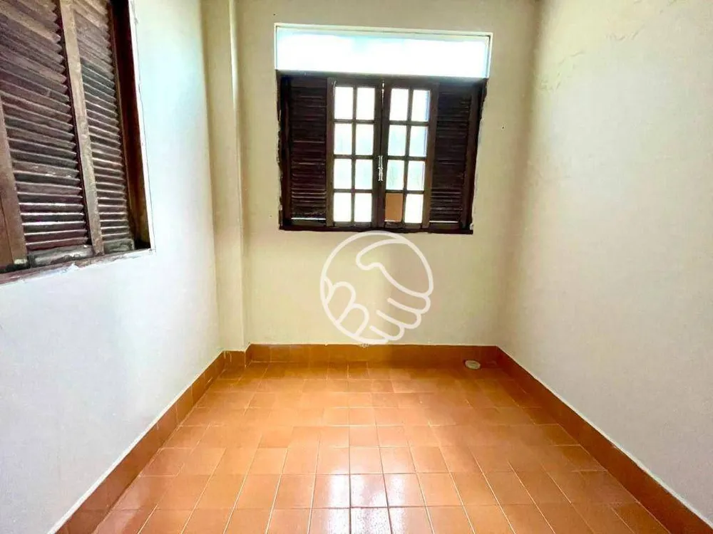 Casa, 3 quartos, 250 m² - Foto 7