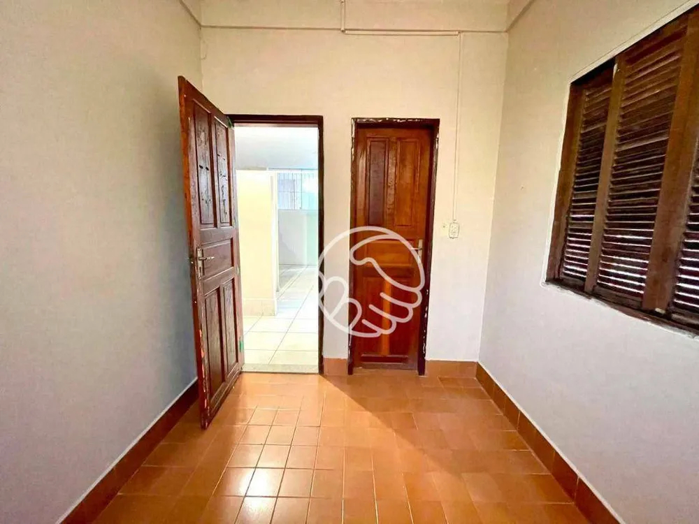 Casa, 3 quartos, 250 m² - Foto 8