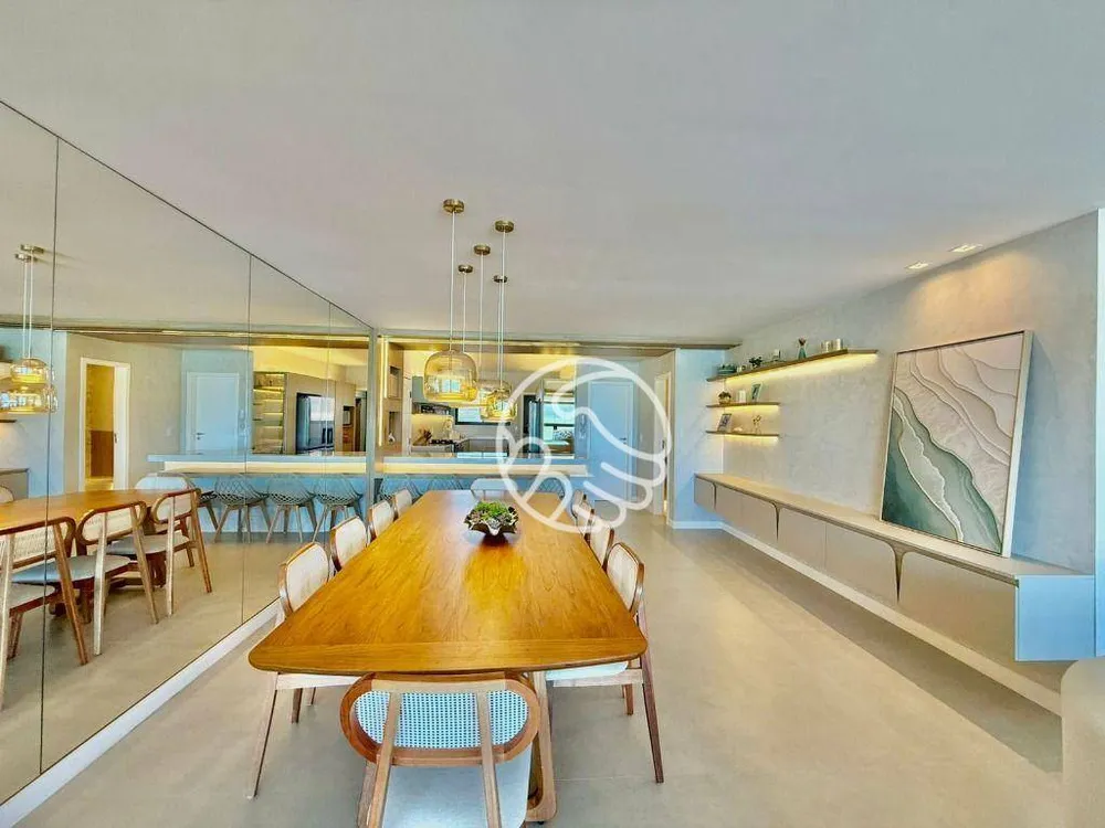Apartamento, 4 quartos, 223 m² - Foto 2