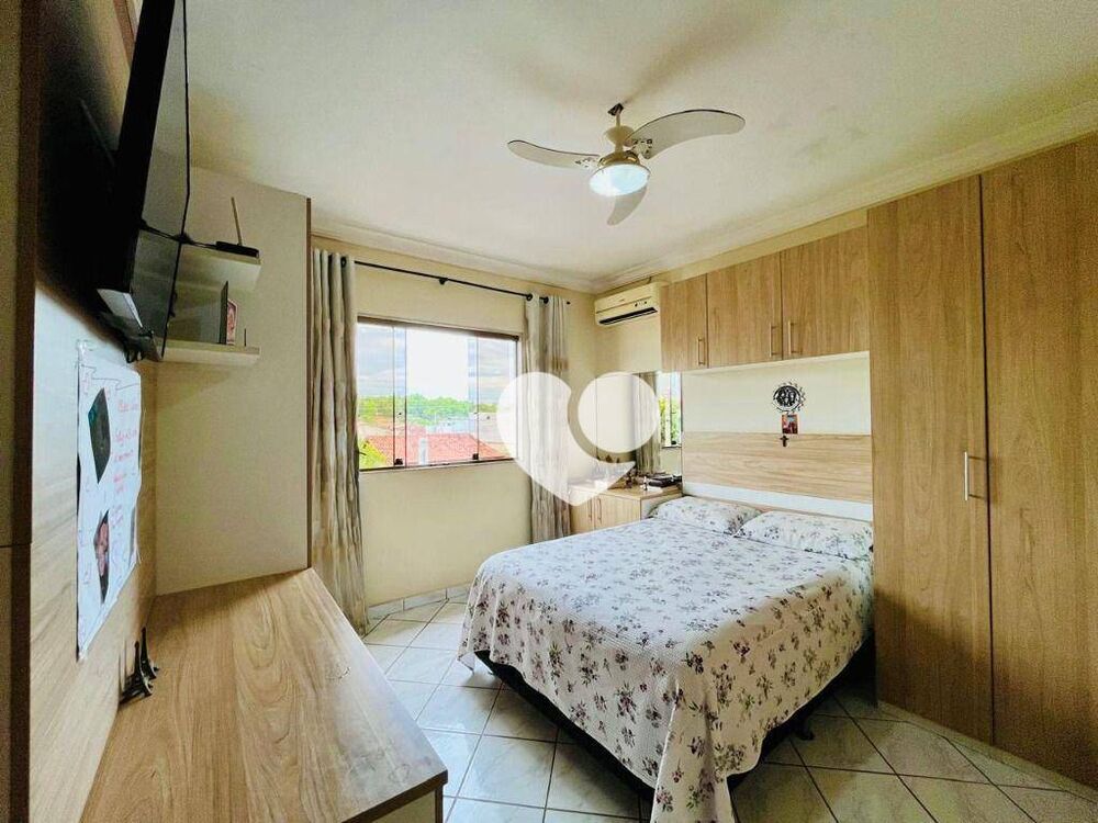 Casa, 4 quartos, 320 m² - Foto 2