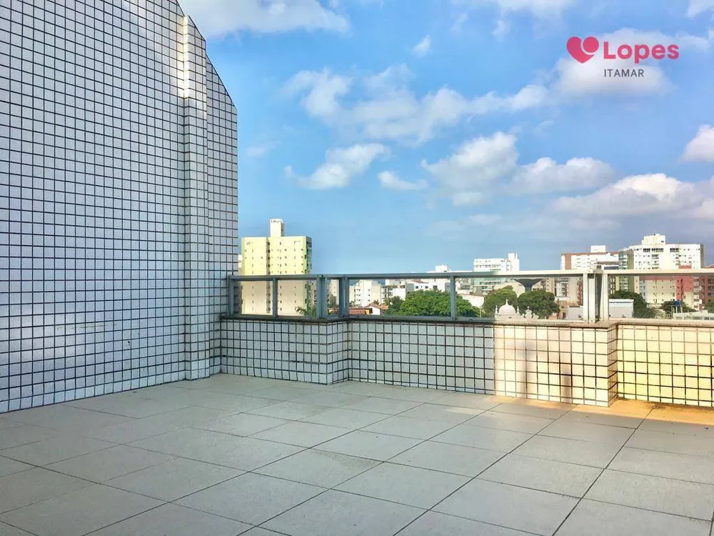 Cobertura, 3 quartos, 217 m² - Foto 2