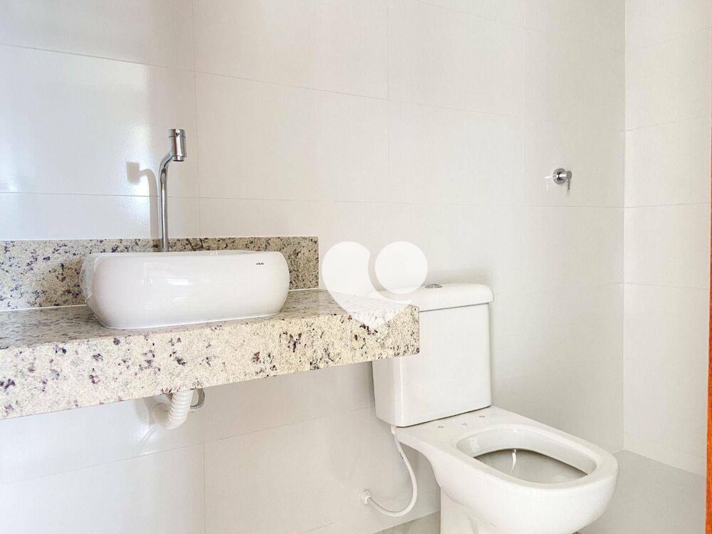 Apartamento à venda com 2 quartos, 65m² - Foto 2