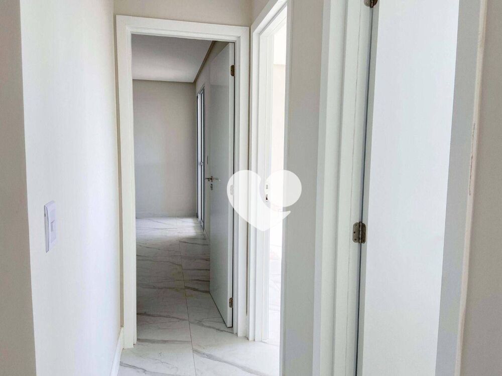 Apartamento à venda com 3 quartos, 116m² - Foto 2