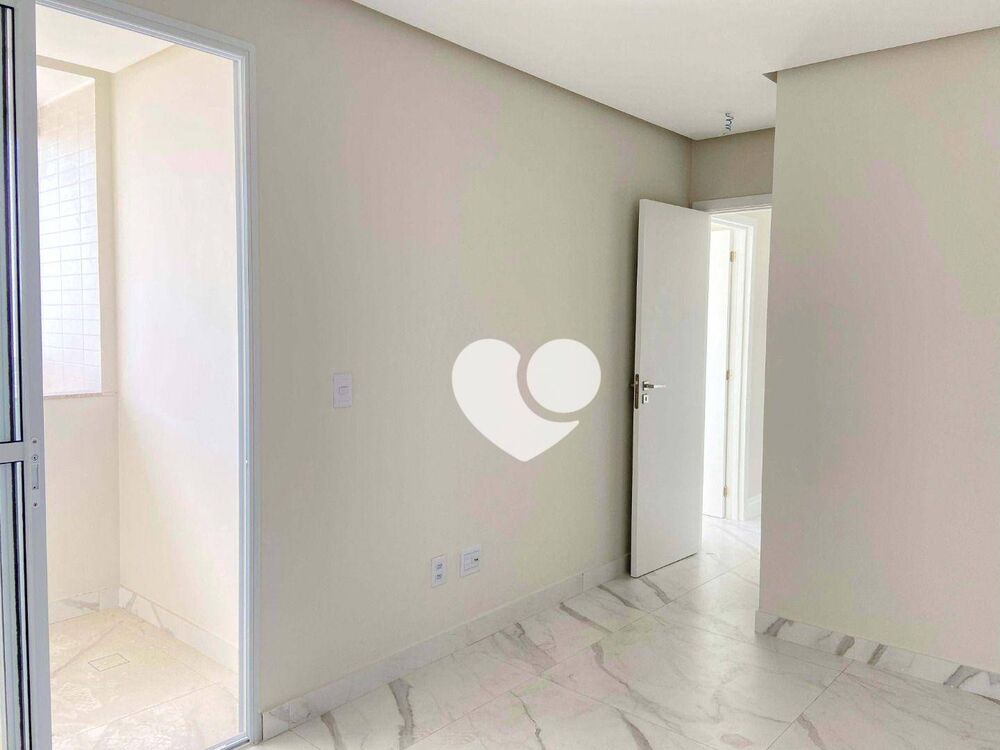 Apartamento à venda com 3 quartos, 116m² - Foto 4