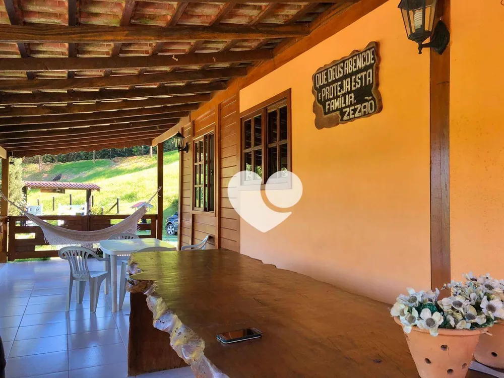Sítio, 4 quartos, 8035 m² - Foto 1