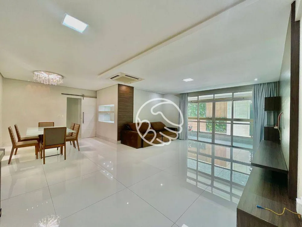 Apartamento, 3 quartos, 213 m² - Foto 1