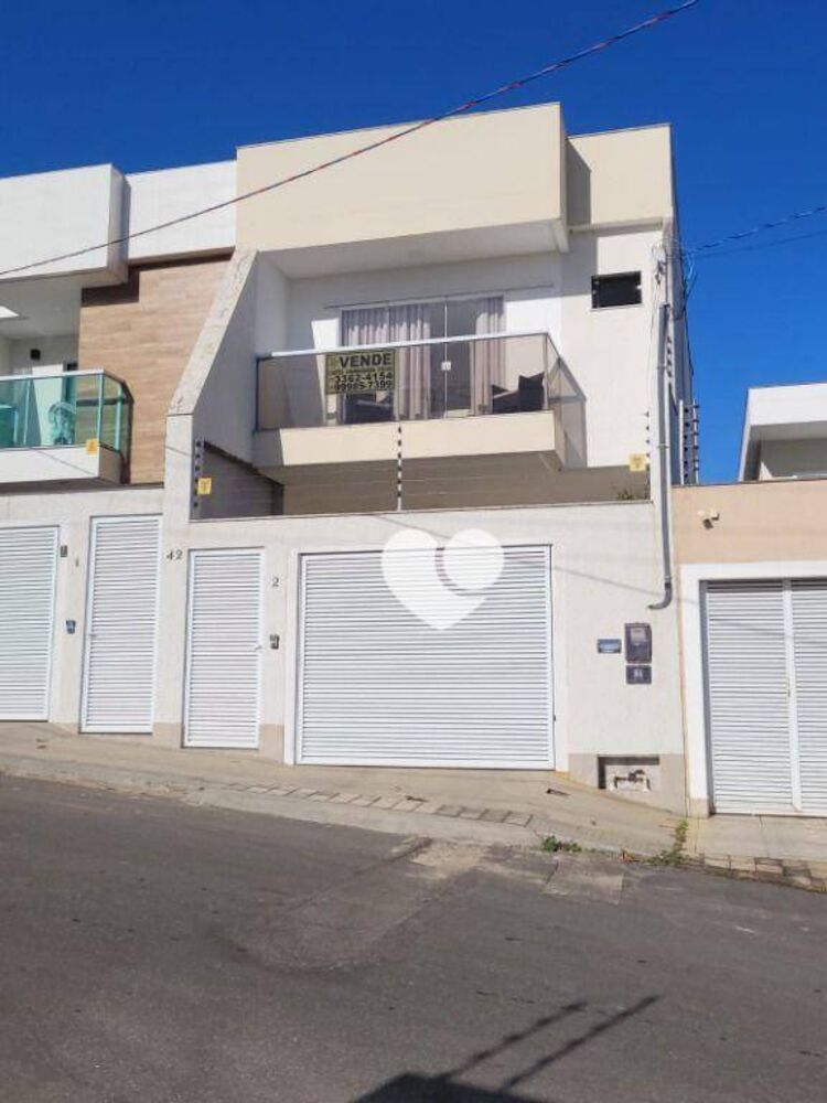 Casa, 3 quartos, 270 m² - Foto 1