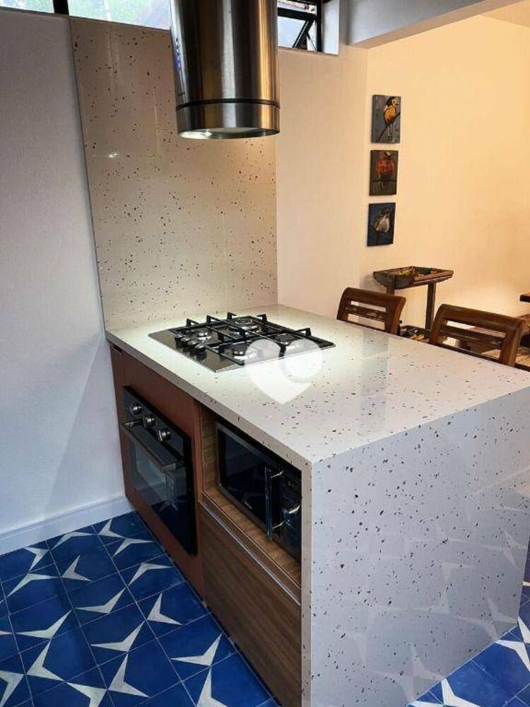 Casa à venda com 2 quartos, 57m² - Foto 3