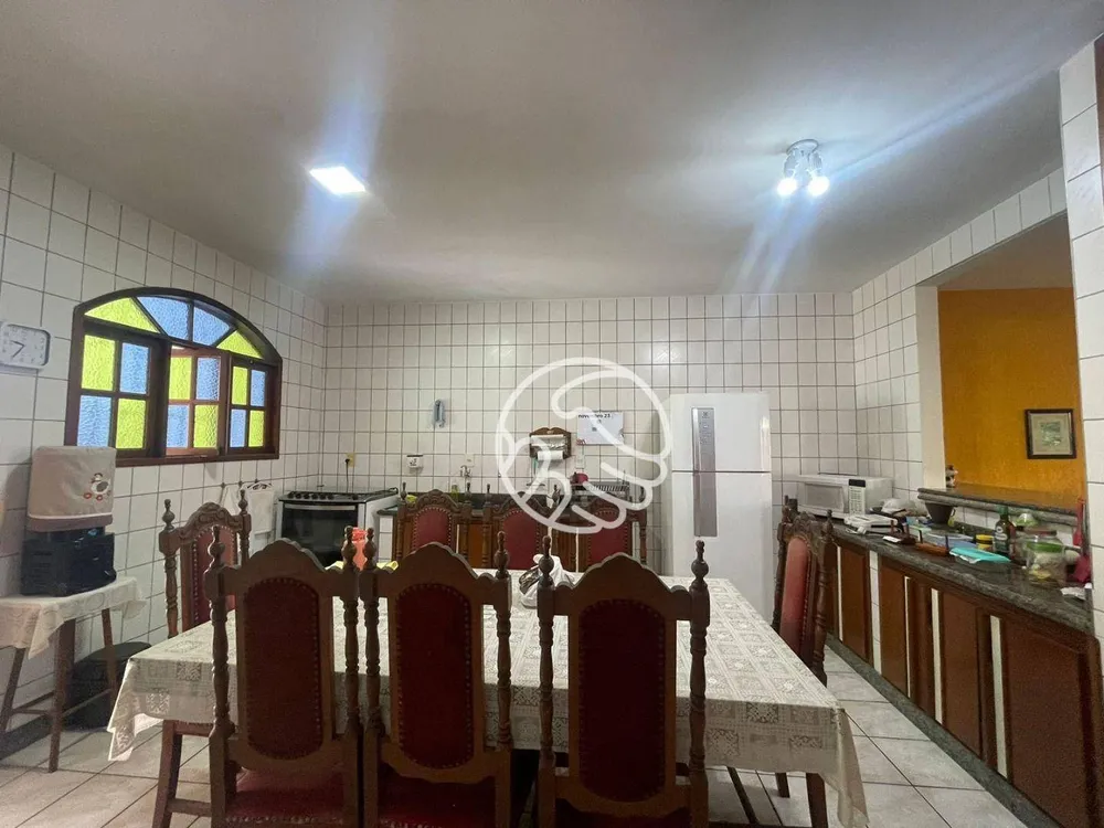 Casa, 3 quartos, 330 m² - Foto 4