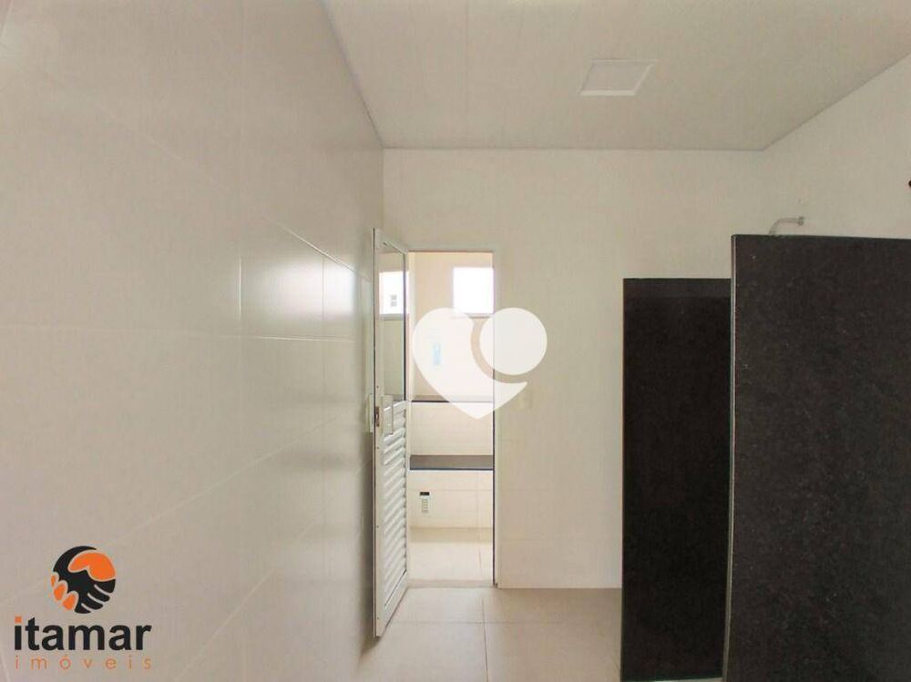 Apartamento à venda com 2 quartos, 83m² - Foto 2