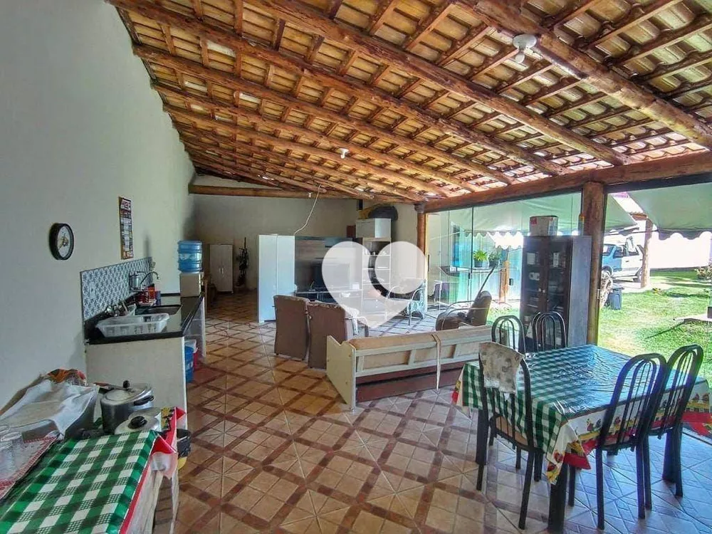 Casa de Condomínio à venda com 4 quartos, 220m² - Foto 5