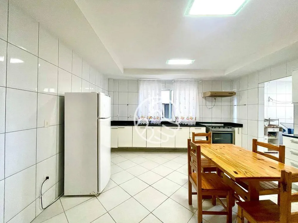 Apartamento, 4 quartos, 211 m² - Foto 7