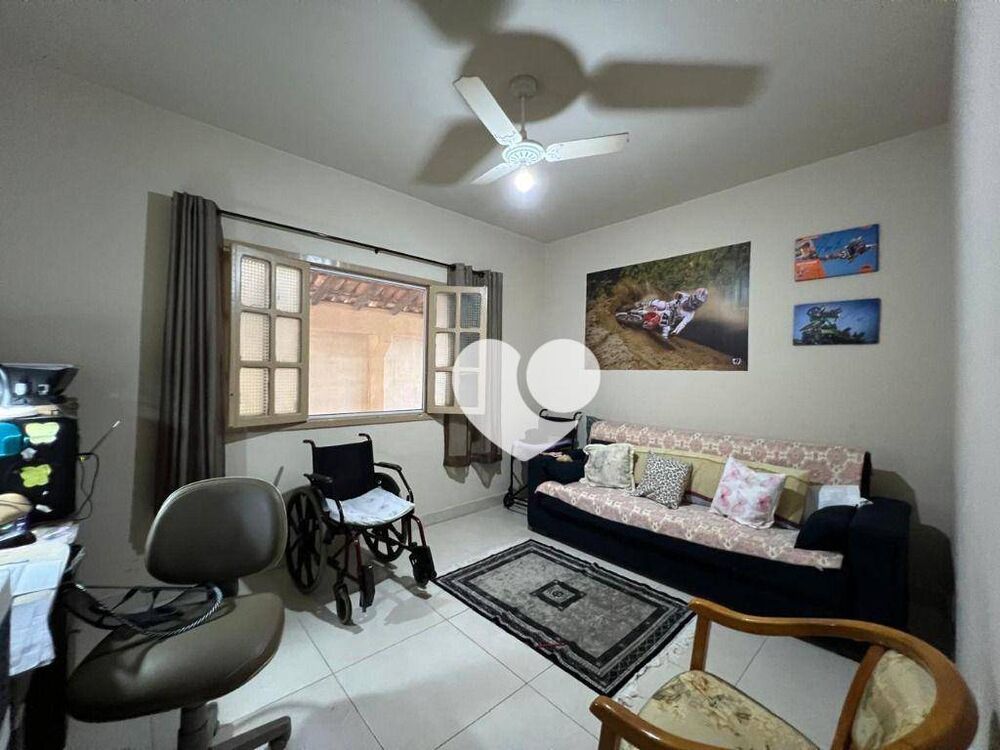 Casa à venda com 3 quartos, 127m² - Foto 3