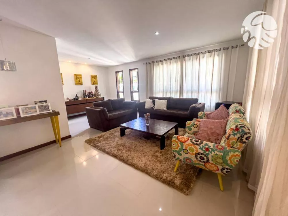 Casa à venda com 4 quartos, 324m² - Foto 4