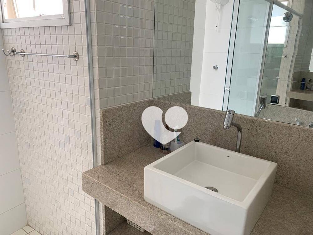 Apartamento, 3 quartos, 240 m² - Foto 1