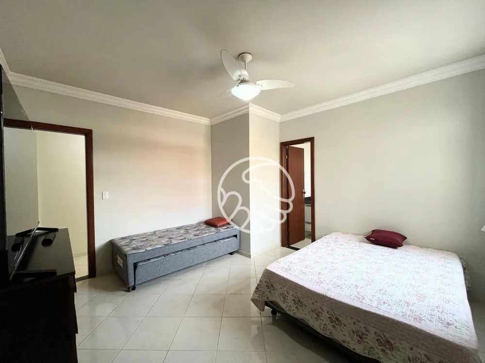 Apartamento, 3 quartos, 150 m² - Foto 4