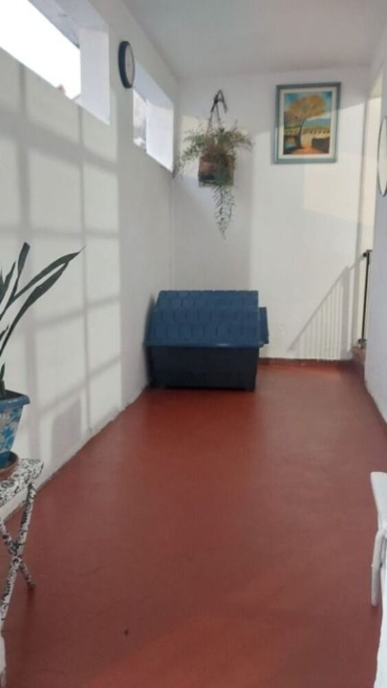 Casa à venda com 3 quartos, 100m² - Foto 3