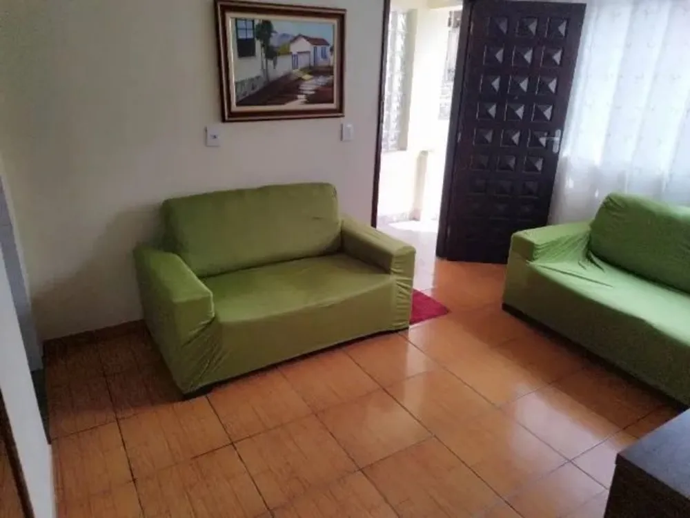 Casa, 2 quartos, 300 m² - Foto 2
