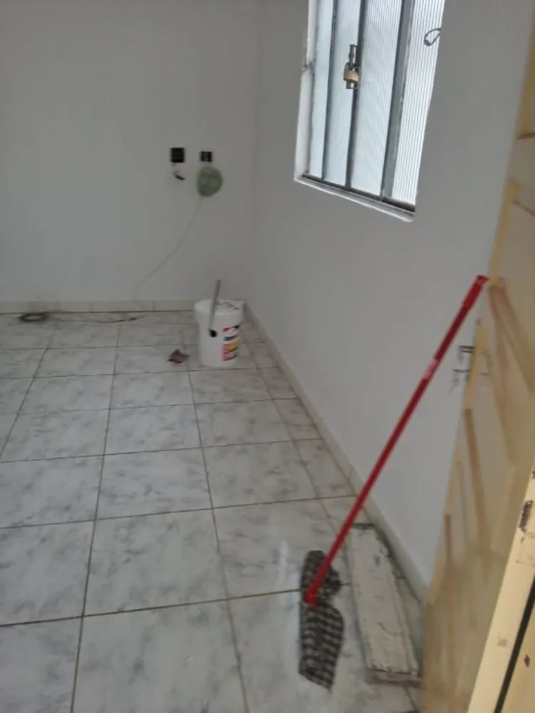 Casa, 5 quartos, 240 m² - Foto 1