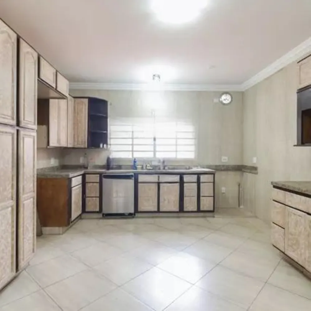 Casa, 4 quartos, 250 m² - Foto 8