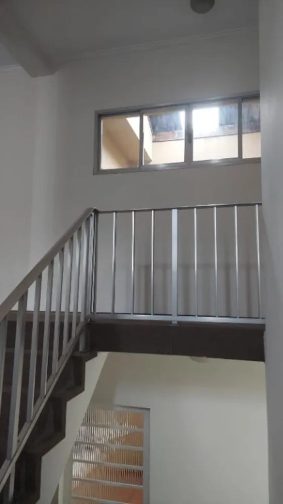 Casa, 3 quartos, 288 m² - Foto 1