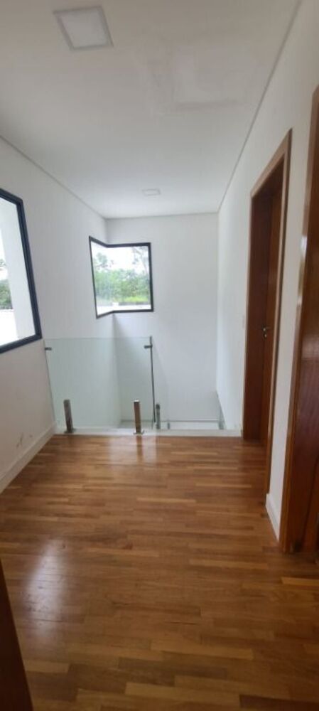 Sobrado à venda com 3 quartos, 300m² - Foto 4