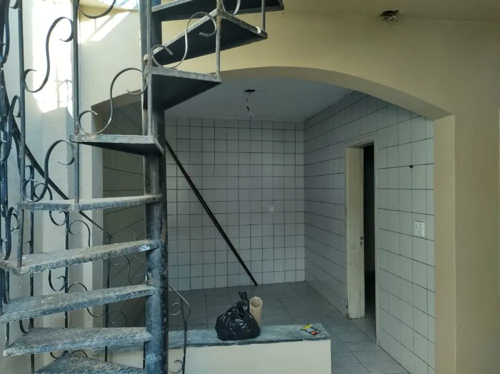 Sobrado, 3 quartos, 209 m² - Foto 1