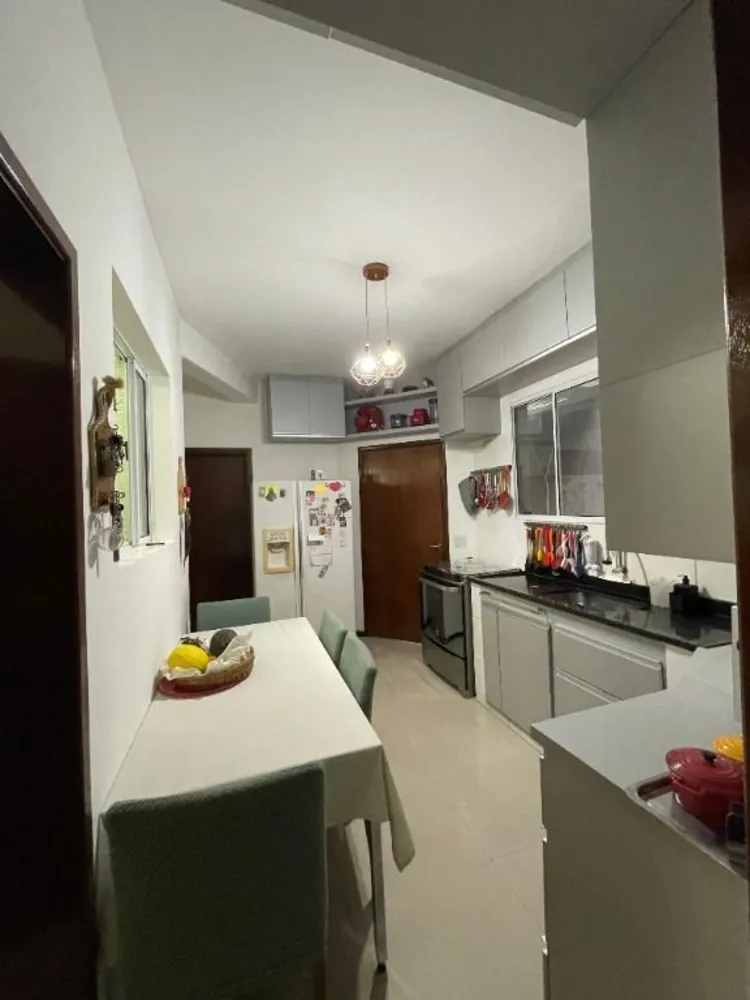 Casa, 2 quartos, 200 m² - Foto 8