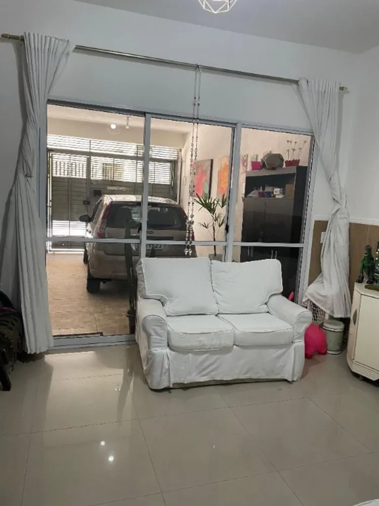 Casa, 2 quartos, 200 m² - Foto 2