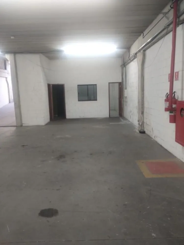 Depósito-Galpão, 1000 m² - Foto 2