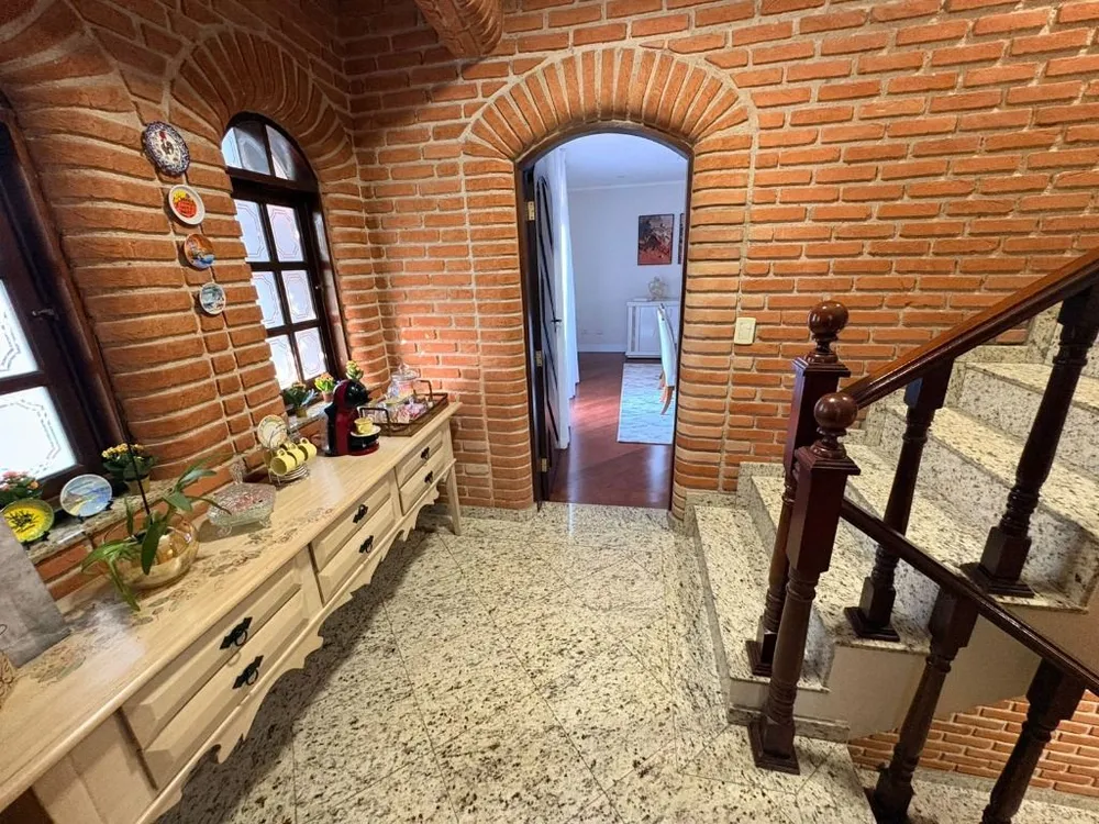Sobrado, 3 quartos, 360 m² - Foto 1