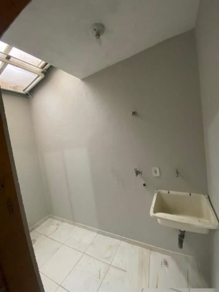 Sobrado à venda com 2 quartos, 54m² - Foto 4