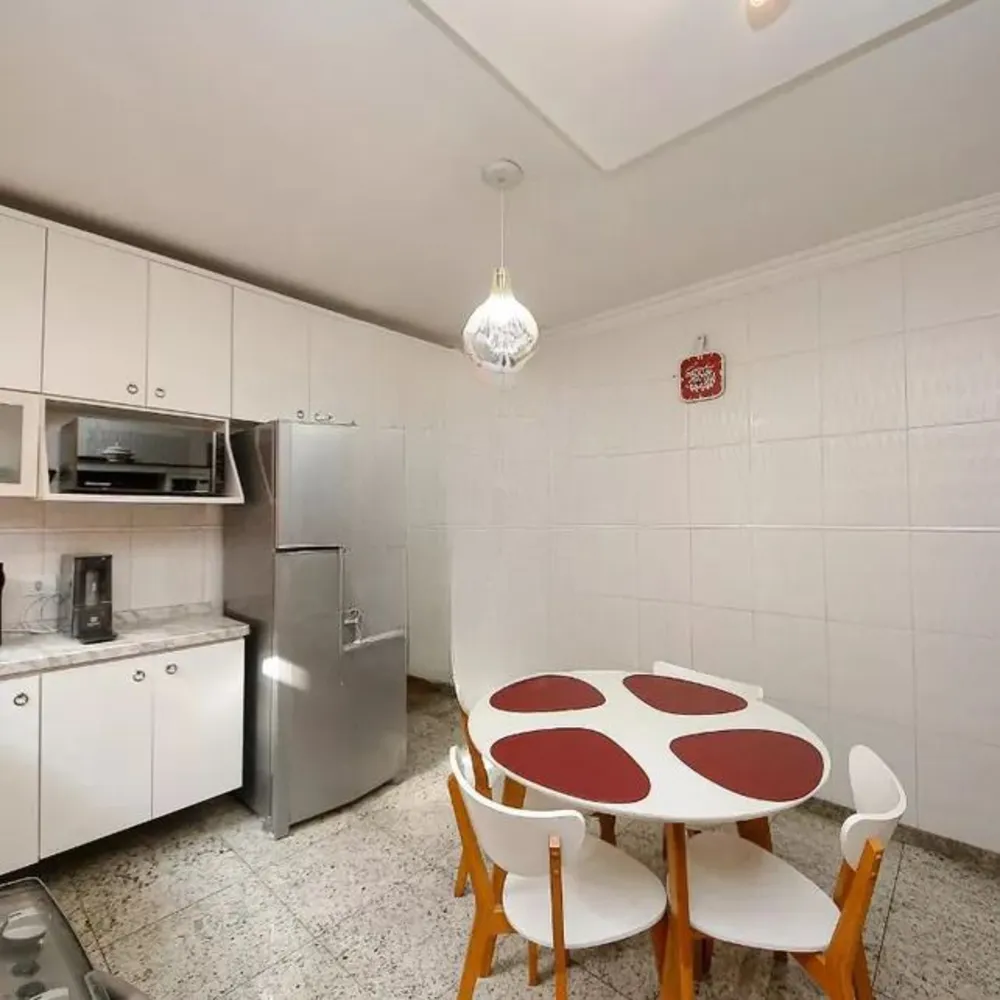 Casa, 4 quartos, 250 m² - Foto 10