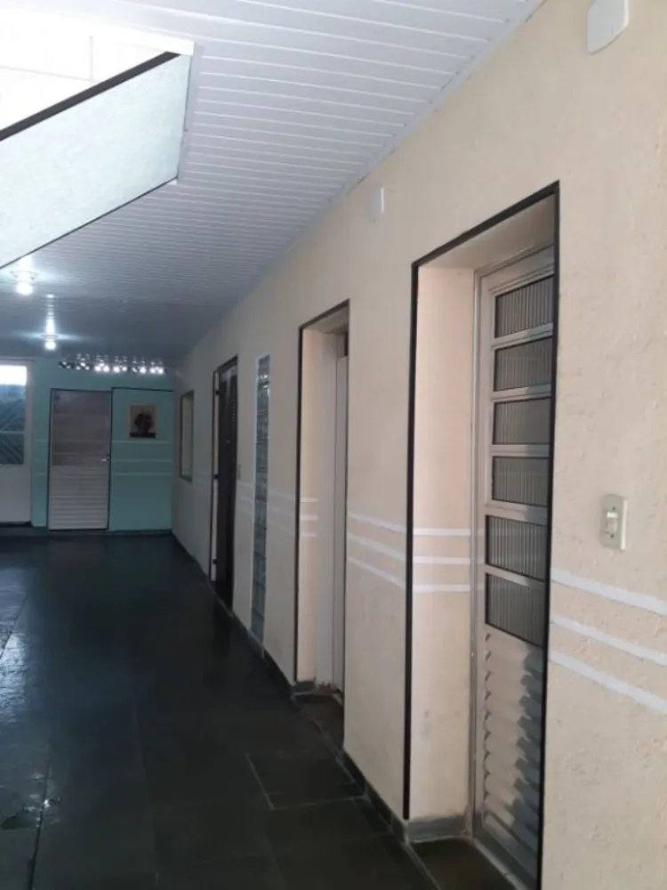 Casa, 6 quartos, 249 m² - Foto 4