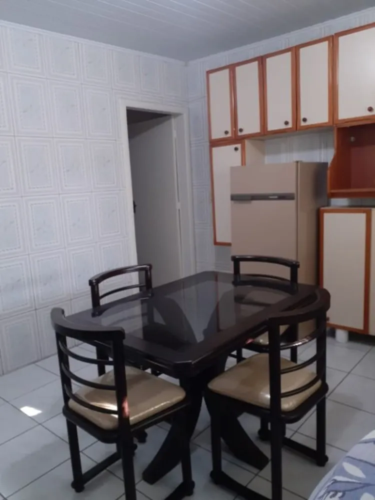Casa, 6 quartos, 249 m² - Foto 3