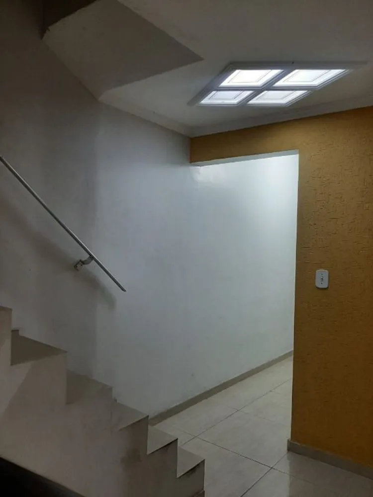 Sobrado, 4 quartos, 260 m² - Foto 4