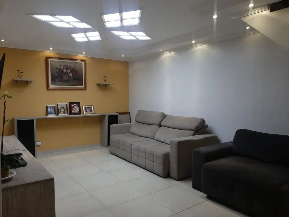 Sobrado, 4 quartos, 260 m² - Foto 1