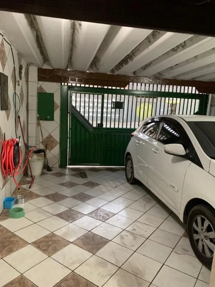 Casa, 3 quartos, 180 m² - Foto 1