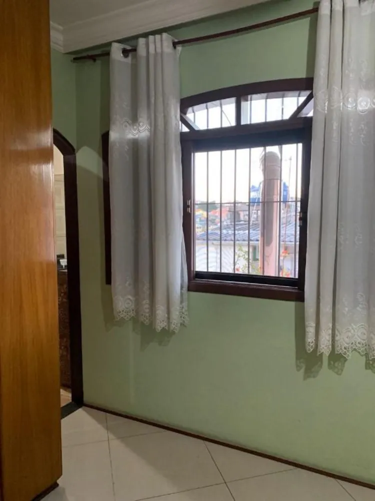 Casa, 3 quartos, 180 m² - Foto 3