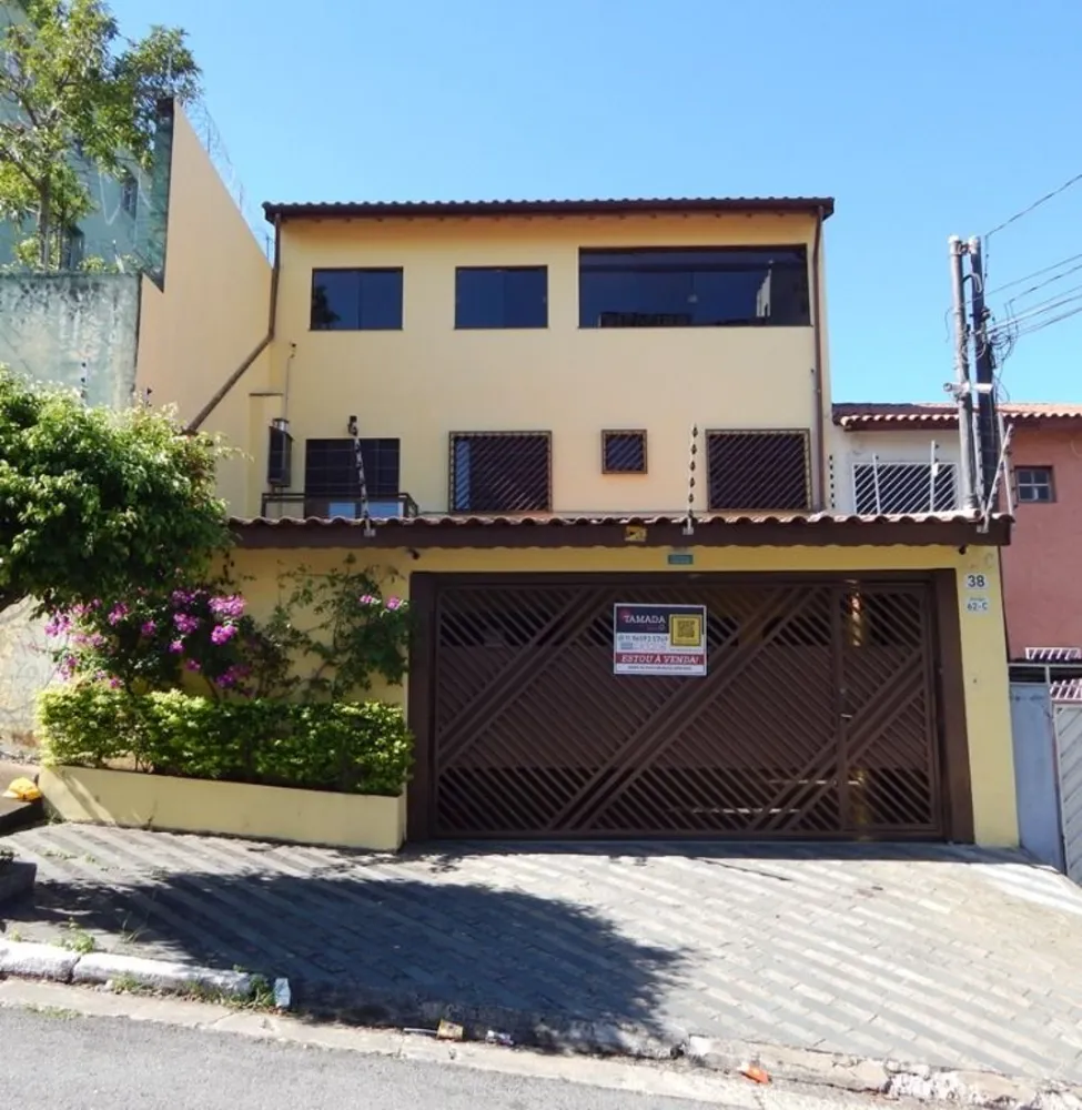 Casa, 4 quartos, 180 m² - Foto 1
