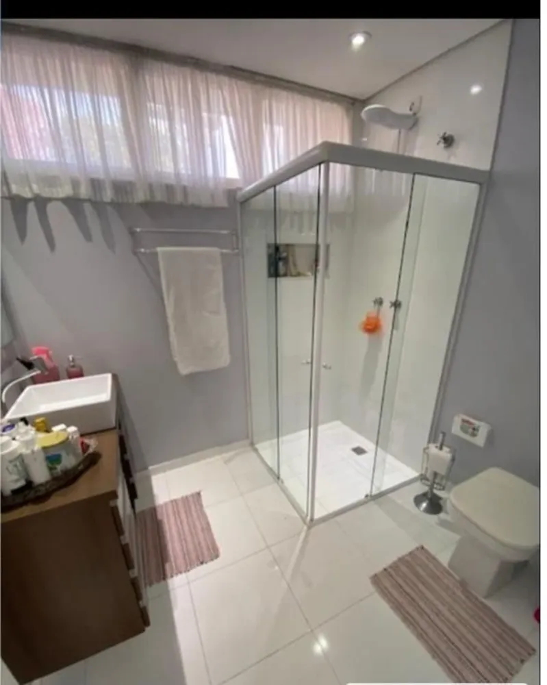 Casa, 3 quartos, 272 m² - Foto 1