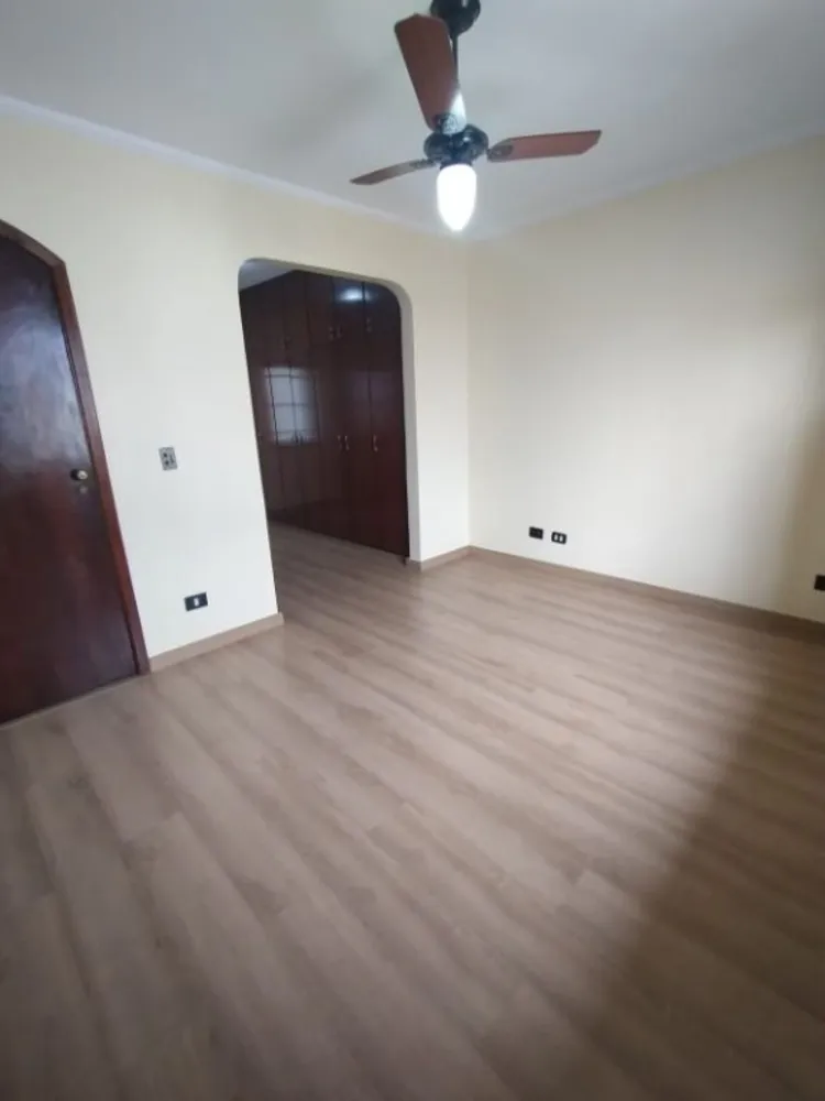 Sobrado, 3 quartos, 206 m² - Foto 1