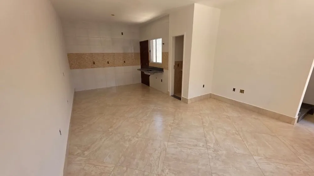 Casa, 2 quartos, 68 m² - Foto 4