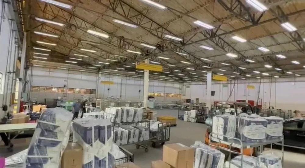 Depósito-Galpão, 1400 m² - Foto 3