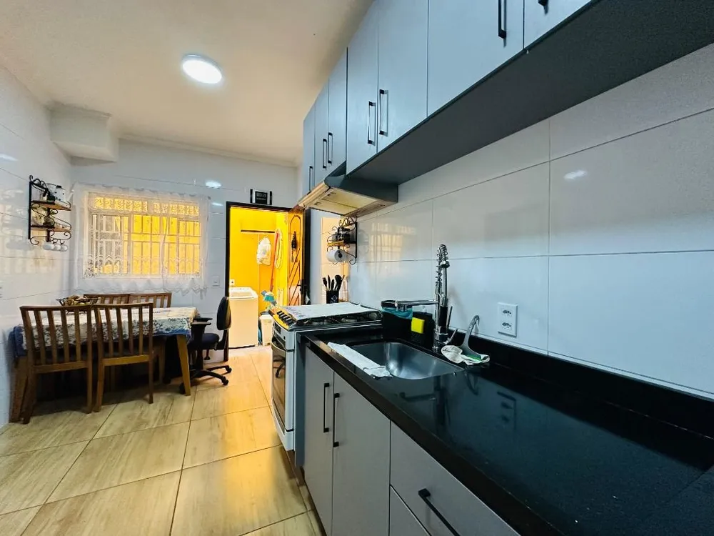 Casa, 3 quartos, 76 m² - Foto 1