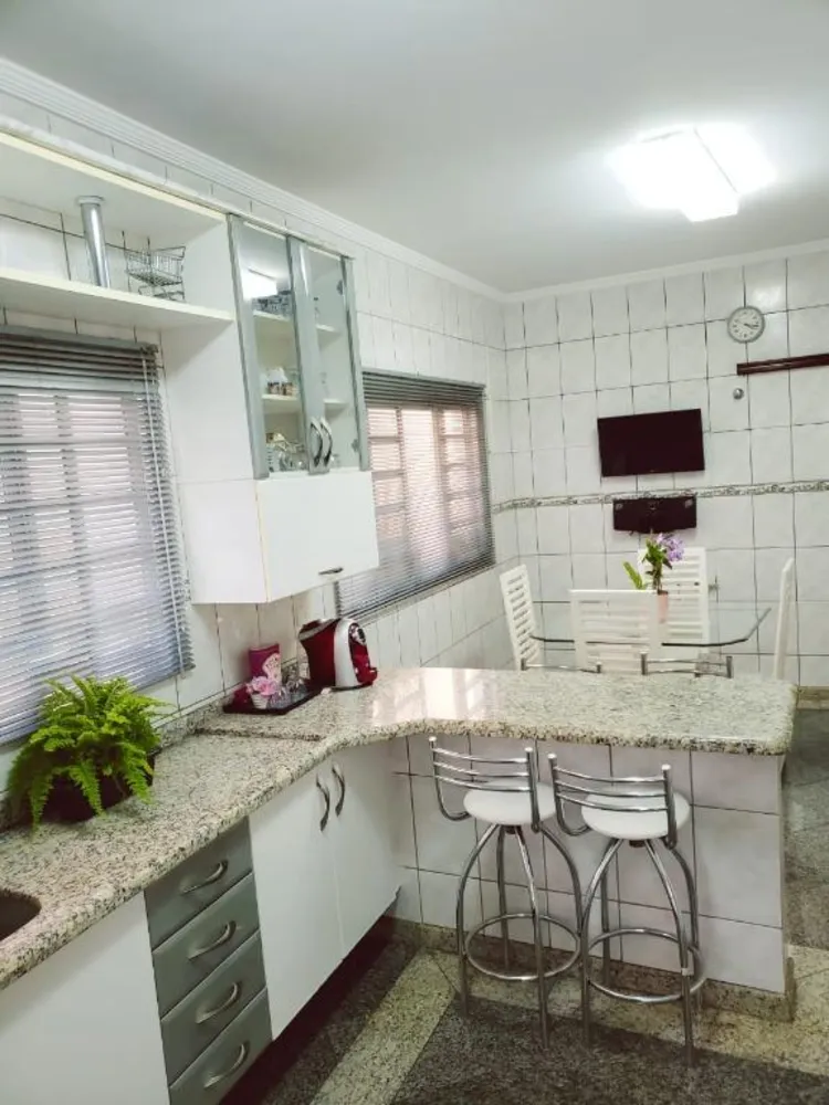 Sobrado, 3 quartos, 177 m² - Foto 4